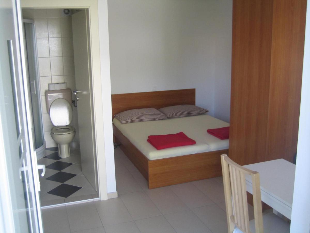 Iva Apartments Novigrad Istria Exterior foto