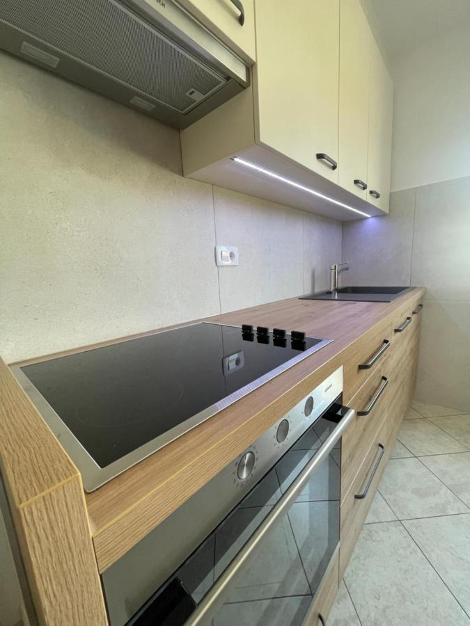 Iva Apartments Novigrad Istria Exterior foto