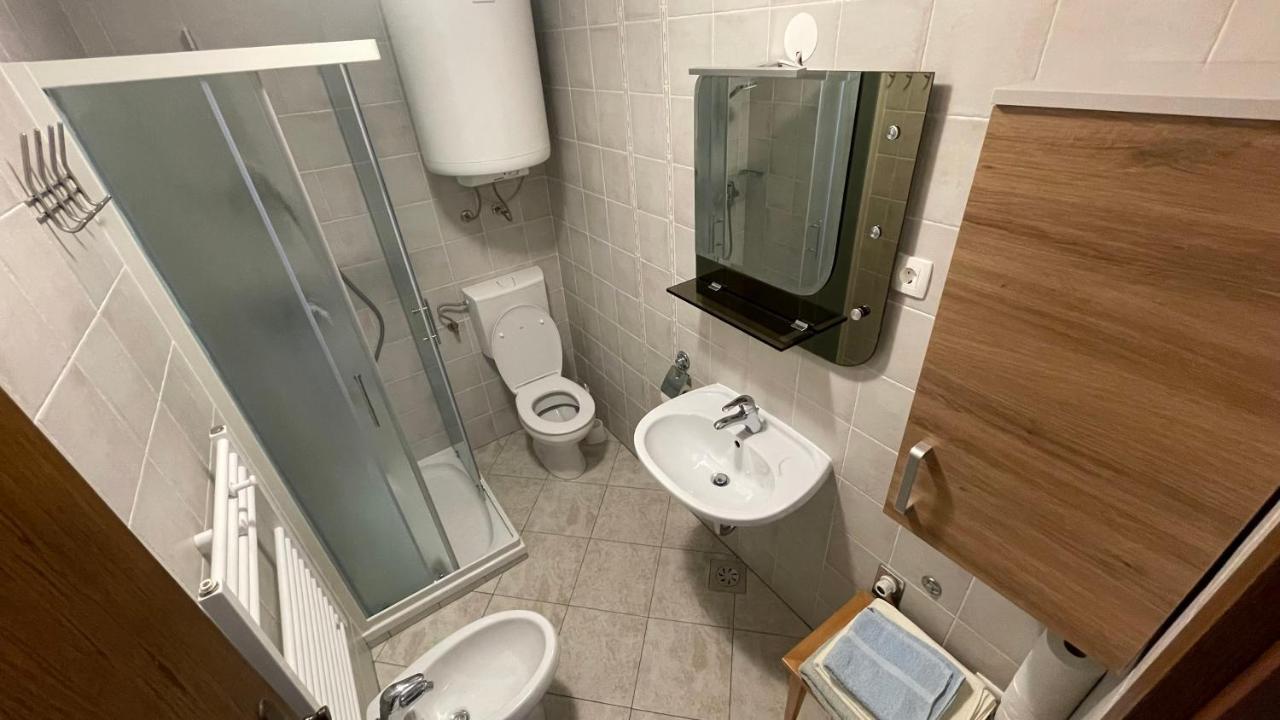 Iva Apartments Novigrad Istria Exterior foto